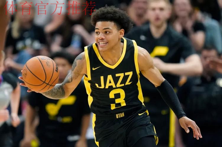 基扬特-乔治近两战场均38分7助5.5板,三项57.5/52.6/90.9% 基扬特-乔治近两战场均38分7助5.5板,三项57.5/52.6/90.9%